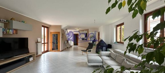 3 chambres Villa à Parabiago, Italy No. 326220 6