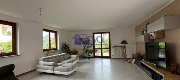 3 chambres Villa à Parabiago, Italy No. 326220 3