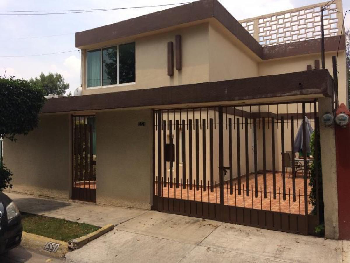 3 bedrooms House in Tlalnepantla, Mexico No. 219672