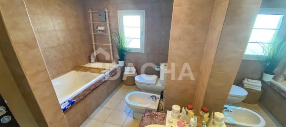 Moradia em banda T1 em Jumeirah Village Triangle, UAE N.º 27699 16