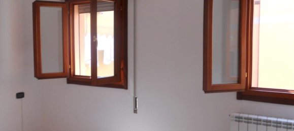 3 rooms Apartment in Chioggia, Italy No. 108644 10