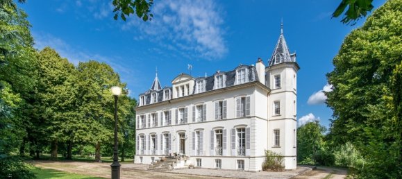 9 Schlafzimmer Schlösser in Coulommiers, France, Nr. 345022 2
