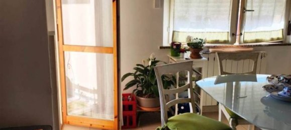 2 Schlafzimmer Wohnung in Portoferraio, Italy, Nr. 267723 2