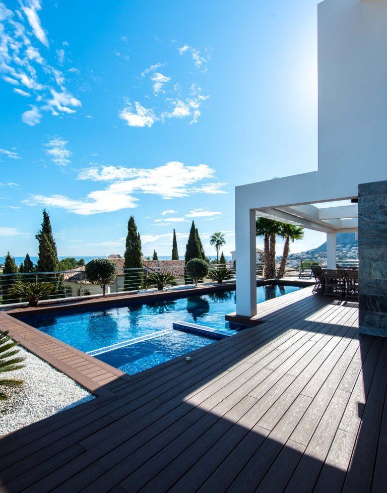 4 bedrooms Villa in Calpe, Spain No. 12062