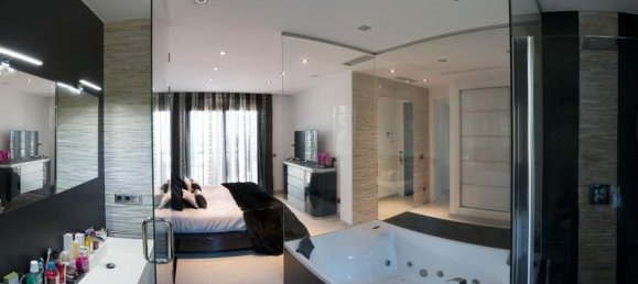 4 bedrooms Villa in Calpe, Spain No. 12062 18