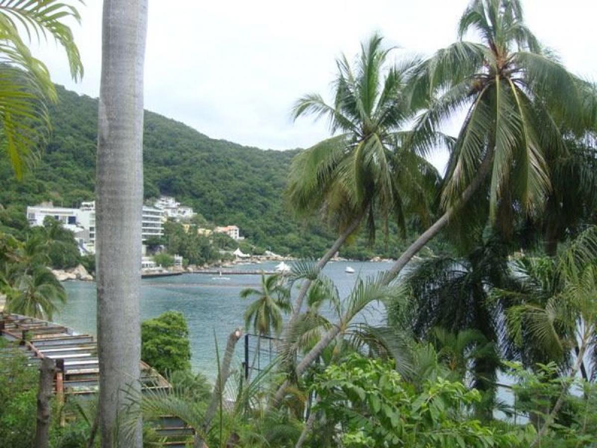 Casa de 7 dormitorios en Guerrero, Mexico No. 153524