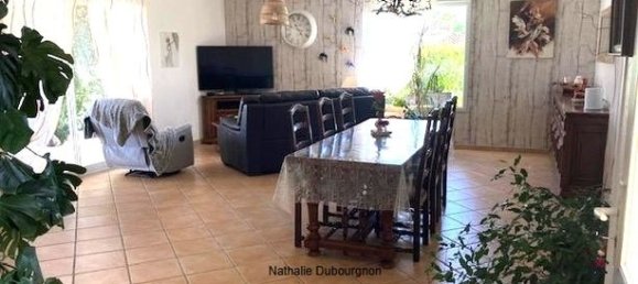 3 bedrooms Villa in Ain, France No. 314652 6