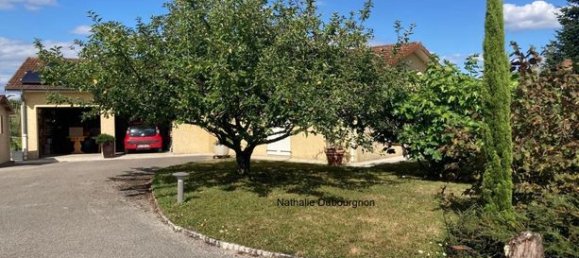 3 bedrooms Villa in Ain, France No. 314652 12