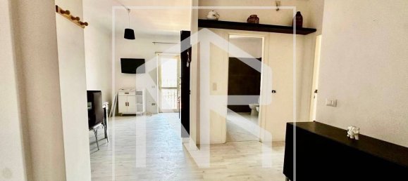 1 bedroom Apartment in Rome, Italy No. 330935 2