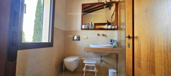 4 bedrooms House in San Gimignano, Italy No. 205745 41