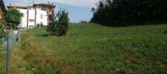 Grundstück in Castellarano, Italy 1700m², Nr. 128195 4