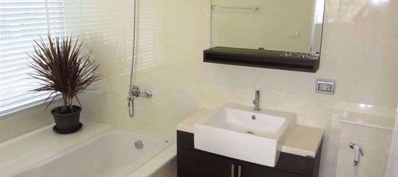 2 bedrooms Condo in Khlong San, Thailand No. 10275 4