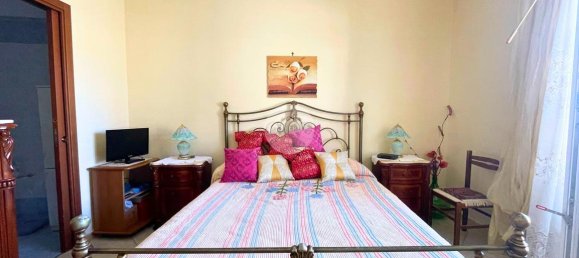 Квартира с 4 комнатами в Палермо, Италия № 72463 20