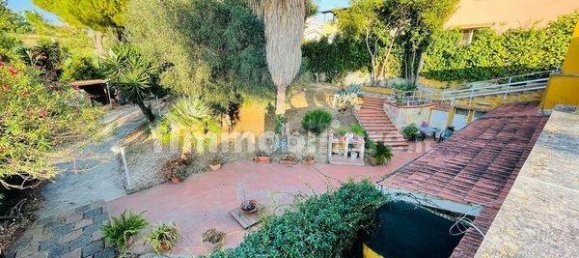 6 chambres Villa à Civitavecchia, Italy No. 192308 2