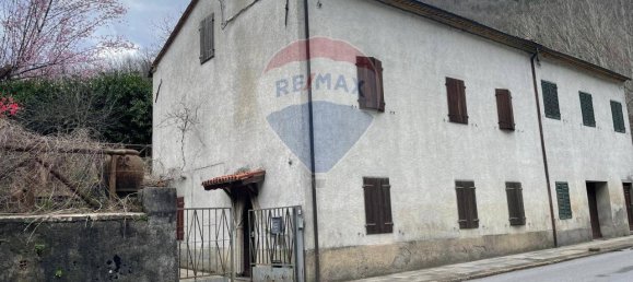 12-salle Maison à Bagni di Lucca, Italy No. 71182 12