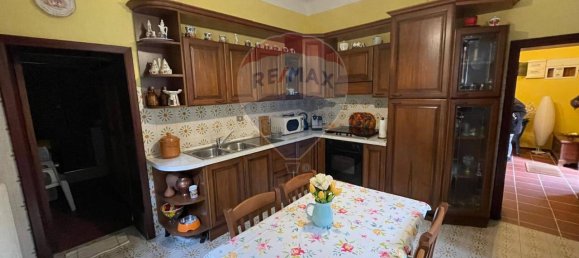 12-salle Maison à Bagni di Lucca, Italy No. 71182 27