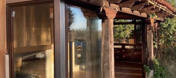 3 bedrooms House in Villaturiel, Spain No. 60994 4