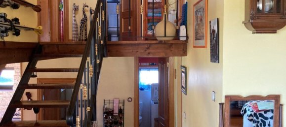 3 bedrooms House in Villaturiel, Spain No. 60994 22