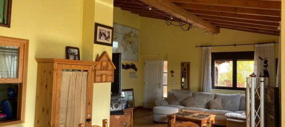 3 bedrooms House in Villaturiel, Spain No. 60994 13