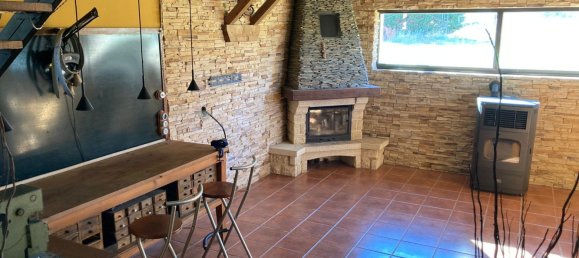 3 bedrooms House in Villaturiel, Spain No. 60994 21