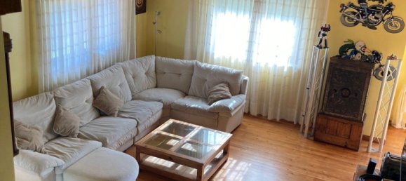 3 bedrooms House in Villaturiel, Spain No. 60994 14