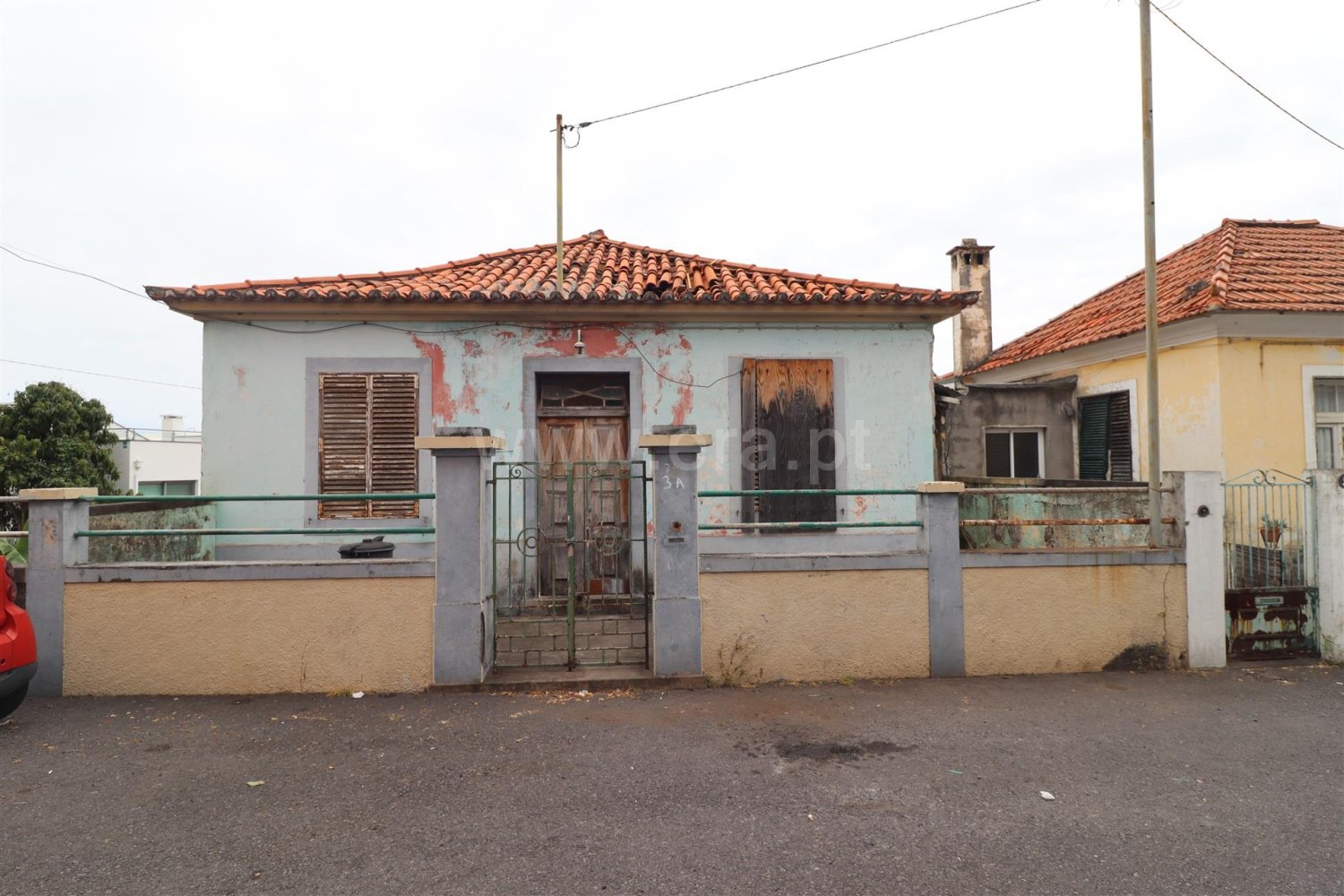 Casa de 4 dormitorios en Funchal, Portugal No. 244192