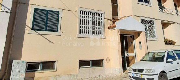 2 bedrooms Apartment in Cascais, Portugal No. 9949 8