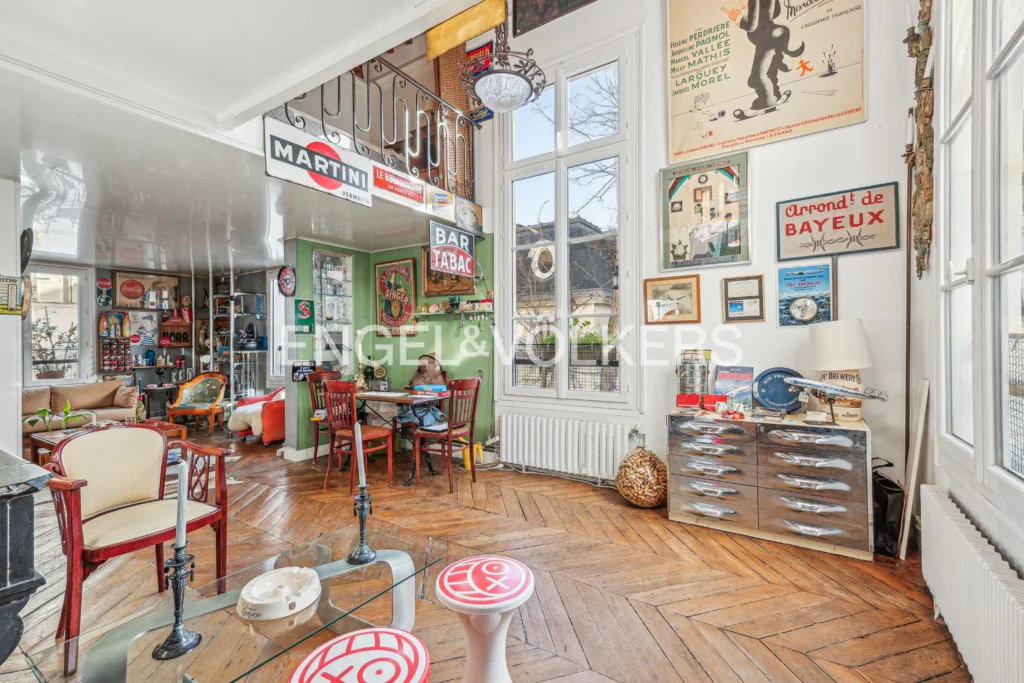 3 chambres Duplex à Paris, France No. 110718