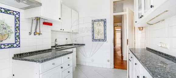 6 bedrooms Apartment in Lisbon, Portugal No. 127189 24