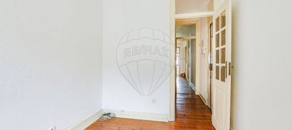 6 bedrooms Apartment in Lisbon, Portugal No. 127189 3