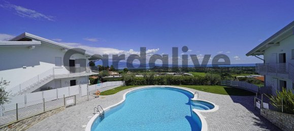 Apartamento de 2 dormitorios en Polpenazze del Garda, Italy No. 259429 34