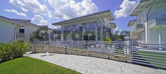 Apartamento de 2 dormitorios en Polpenazze del Garda, Italy No. 259429 33