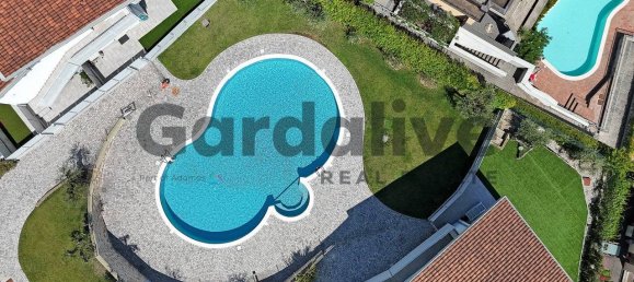 Apartamento de 2 dormitorios en Polpenazze del Garda, Italy No. 259429 48