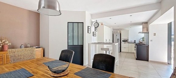 Casa de 3 dormitorios en Thouars, France No. 294018 5