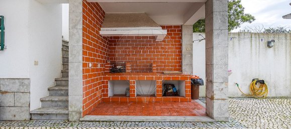 8 bedrooms House in Lisbon, Portugal No. 181635 45