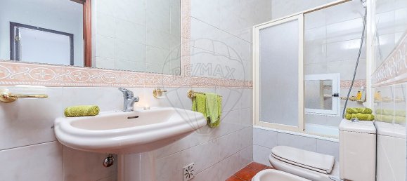 8 bedrooms House in Lisbon, Portugal No. 181635 40