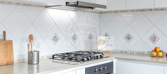 8 bedrooms House in Lisbon, Portugal No. 181635 14