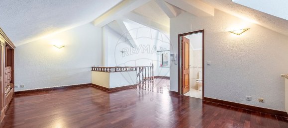 8 bedrooms House in Lisbon, Portugal No. 181635 33