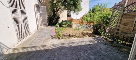 Casa de 4 dormitorios en Bagneux, France No. 180748 9