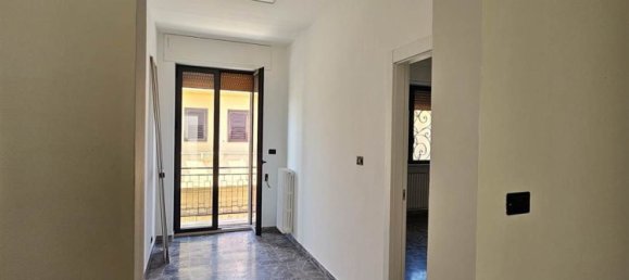 Квартира с 6 комнатами в Мезанье, Италия № 286184 17