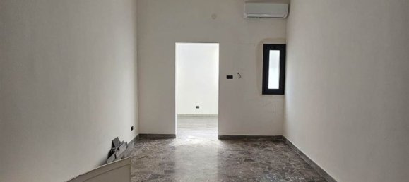 Квартира с 6 комнатами в Мезанье, Италия № 286184 10