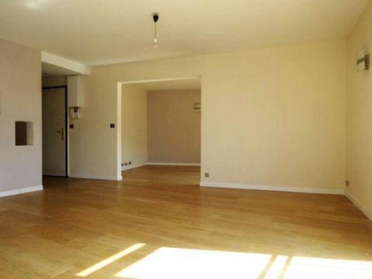 Кондоминиум  с 2 спальнями в Реймс, Франция № 31433