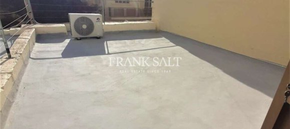 Таунхаус с 2 спальнями в Зеббудж, Мальта № 5860 11