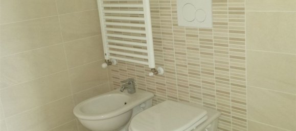 4 bedrooms Apartment in Monteroni d'Arbia, Italy No. 179570 10