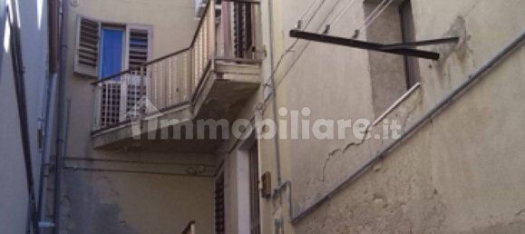 Квартира с 2 спальнями в Энна, Италия № 270746 4