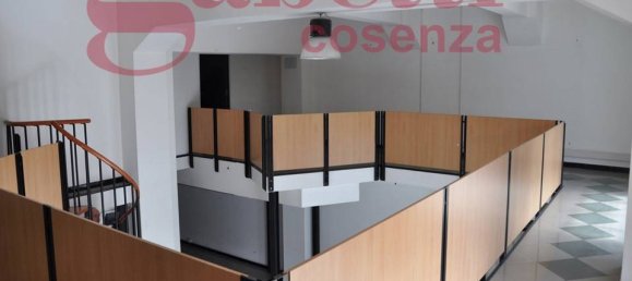 5 rooms Commercial property in Cosenza, Italy No. 41512 10