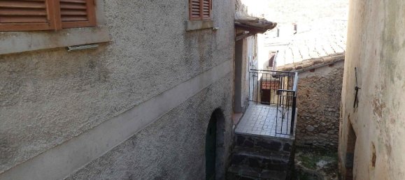 2 rooms Apartment in Ortona dei Marsi, Italy No. 146322 19