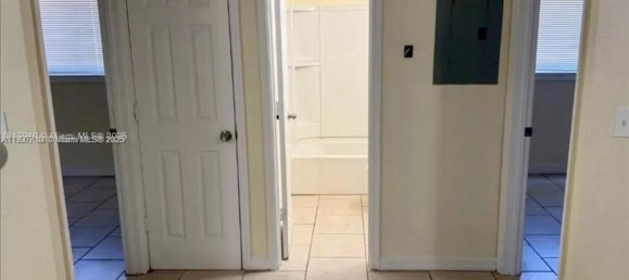 1 Schlafzimmer Villa in Miami, USA, Nr. 614181 4