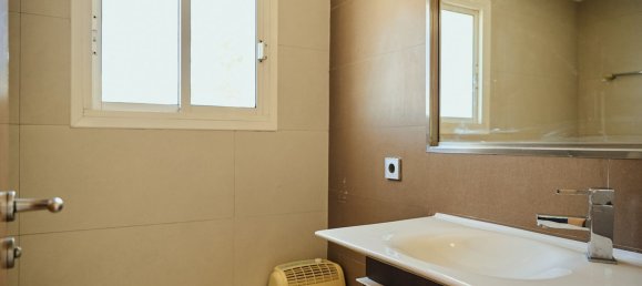 Apartamento de 1 dormitorio en Santa Eulalia Del Rio, Spain No. 153975 6