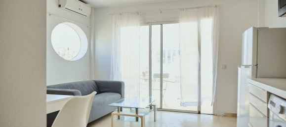 Apartamento de 1 dormitorio en Santa Eulalia Del Rio, Spain No. 153975 2